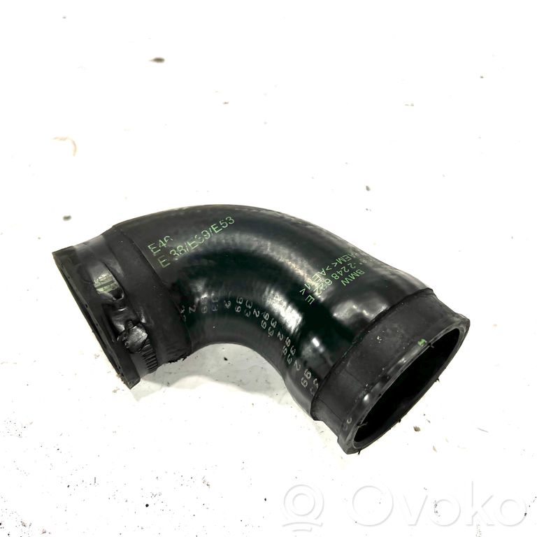 Шланг(и)/труба(ы) интеркулера