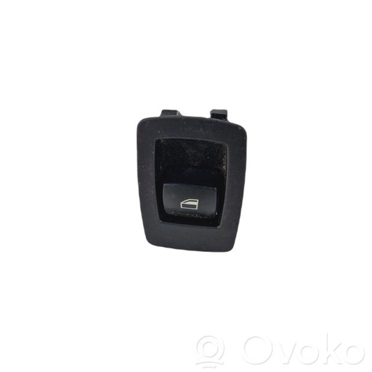 Power window switch