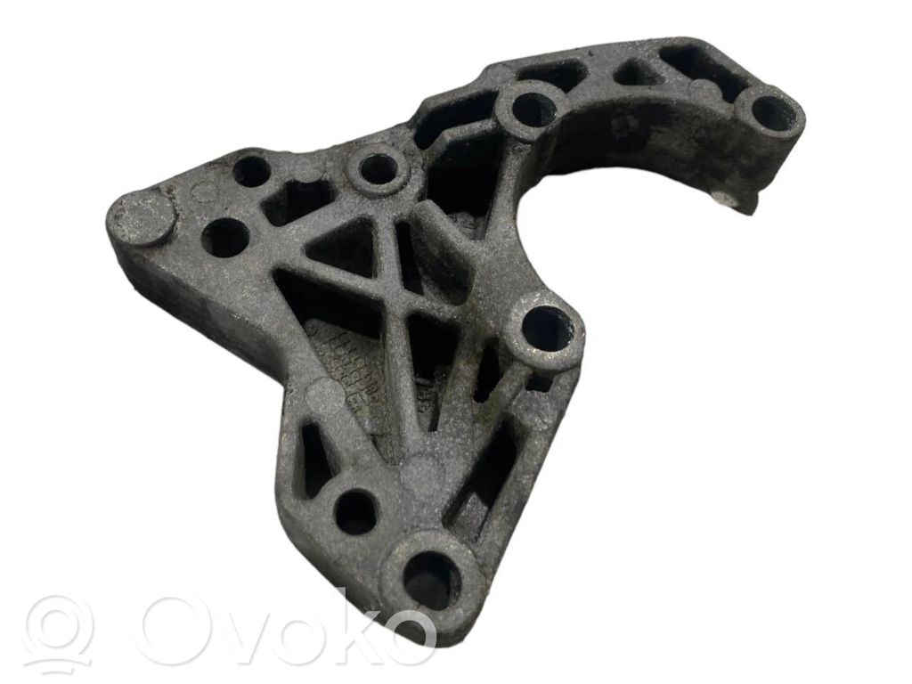 Power steering pump mount