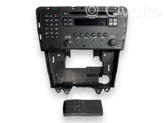 Radio / CD/DVD atskaņotājs / navigācija