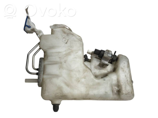Window fluid tank