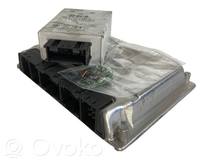 Aizdedzes ECU komplekts