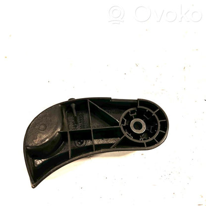 Ручка открывания капота двигателя