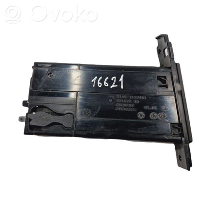 Cita veida salona detaļa