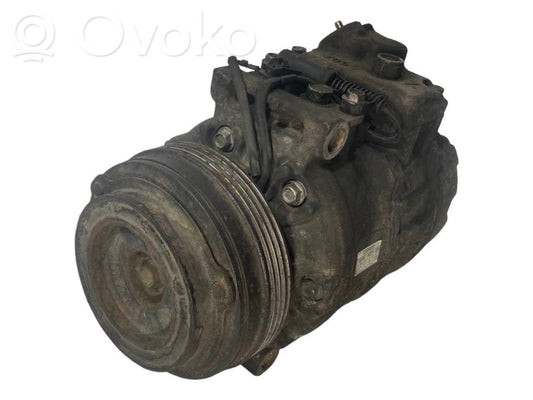 Air conditioner compressor (pump)