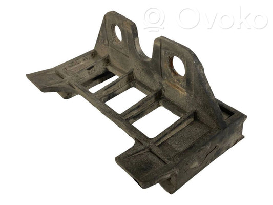 Aizmugurējā bufera montāžas kronšteins