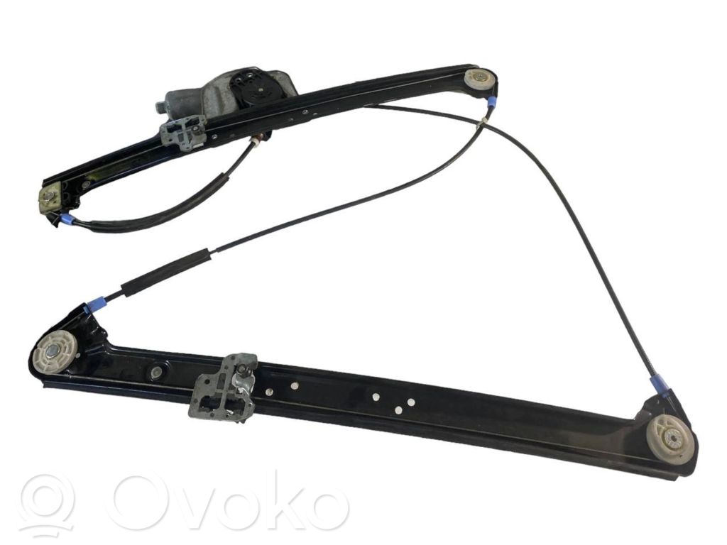 Priekšpusē elektriskā loga pacelšanas mehānisma komplekts