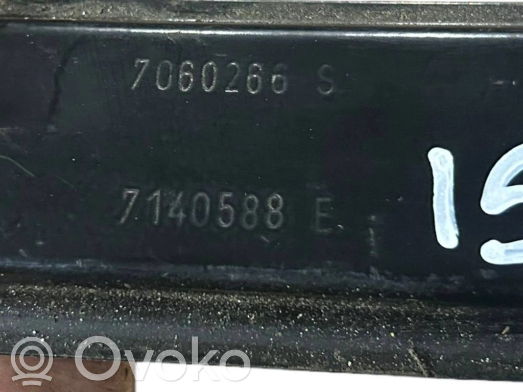 Priekšpusē elektriskā loga pacelšanas mehānisma komplekts