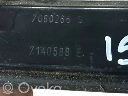 Priekšpusē elektriskā loga pacelšanas mehānisma komplekts