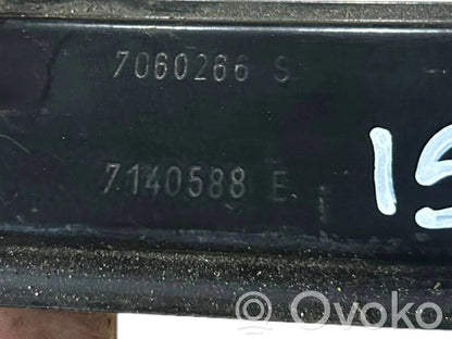 Priekšpusē elektriskā loga pacelšanas mehānisma komplekts