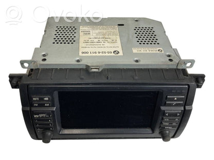 Radio / CD/DVD atskaņotājs / navigācija