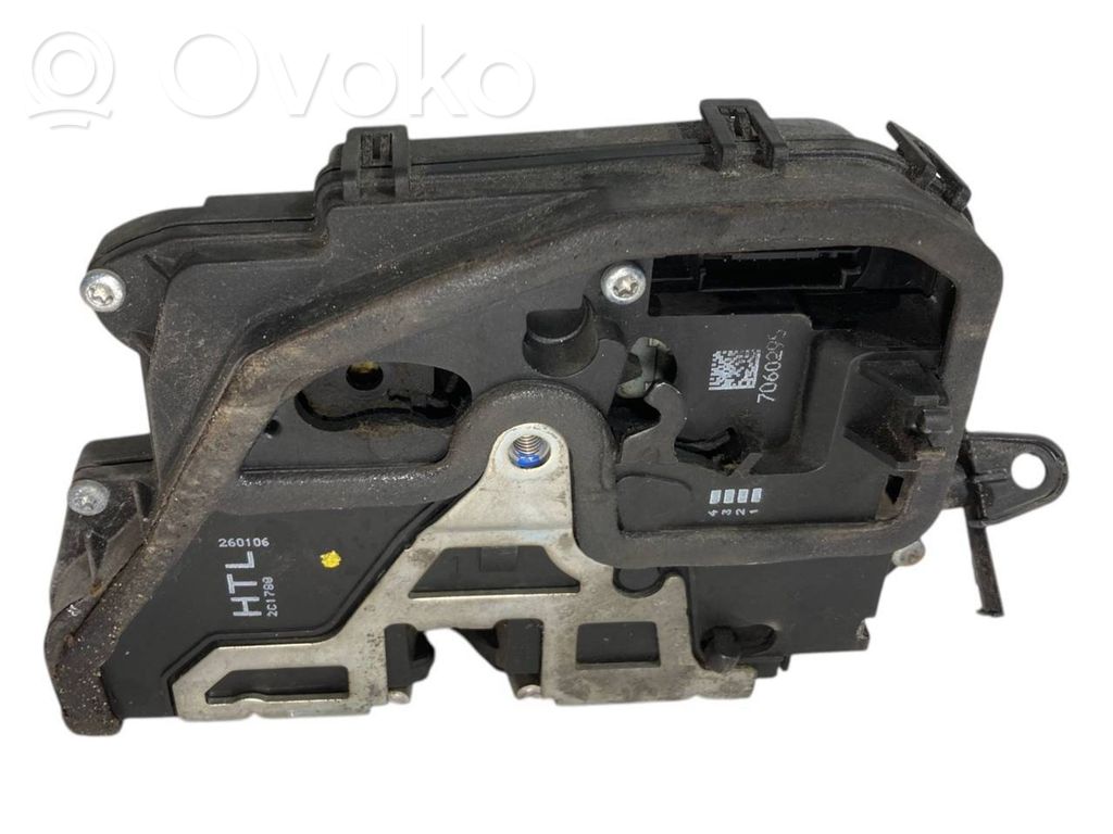 Aizmugurē slēdzene