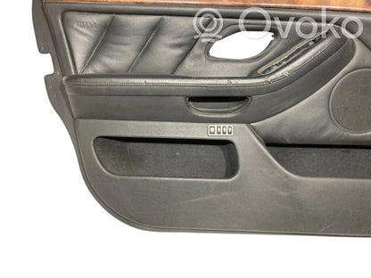 Priekšējo durvju apdare