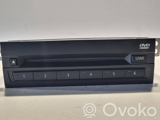Radio / CD/DVD player / navigation
