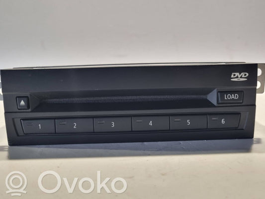Radio / CD/DVD player / navigation