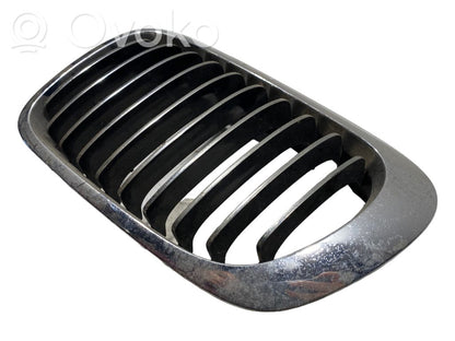 Priekšējais režģis