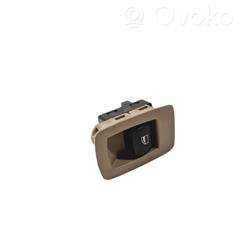 Power window switch
