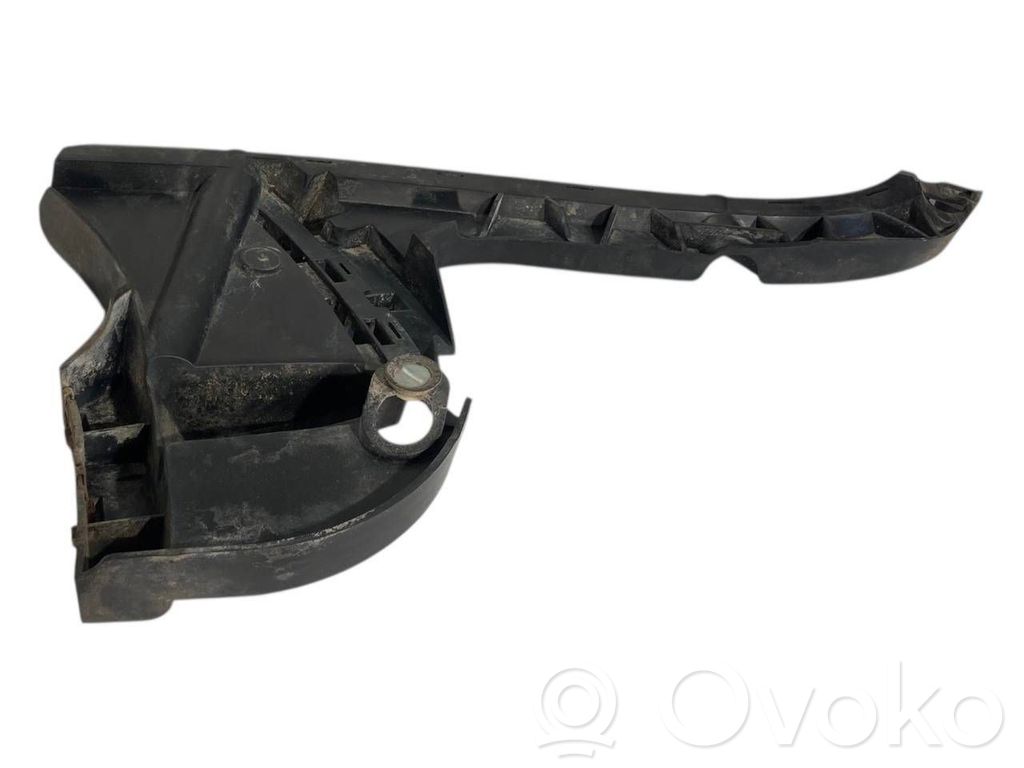 Aizmugurējā bufera montāžas kronšteins