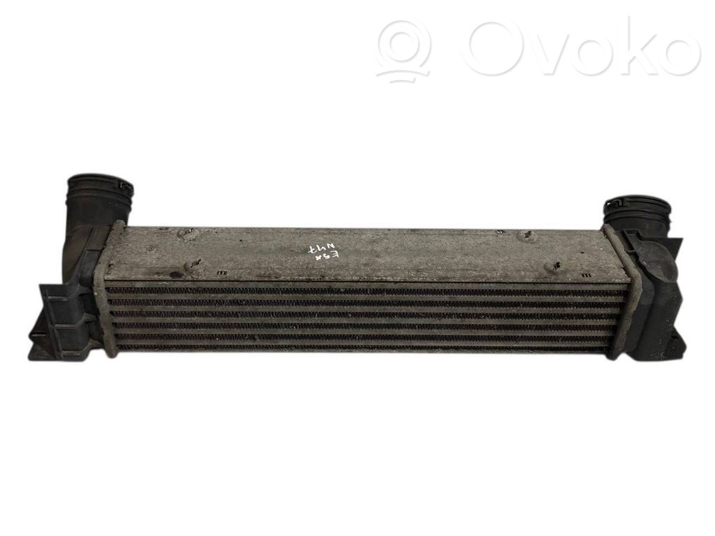 Starpdzesētāja radiators
