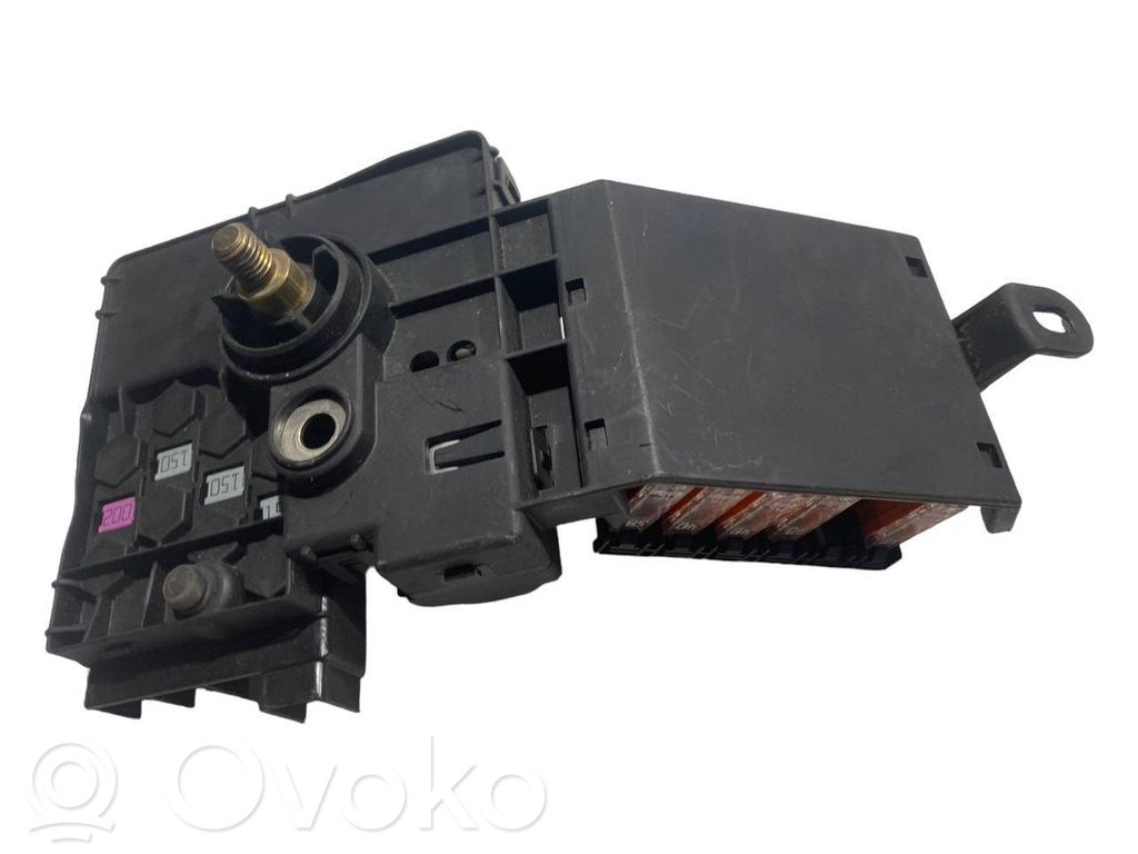 Fuse block