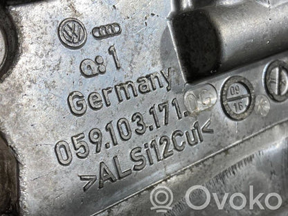 Sadales vārpstas piedziņas ķēdes vāciņš