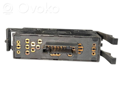 Elektrisko logu slēdzis