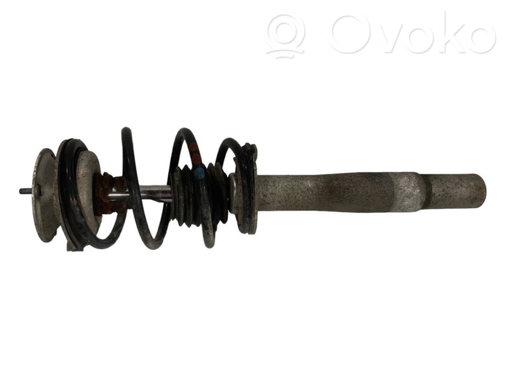 Priekšpusē amortizators ar atsperi