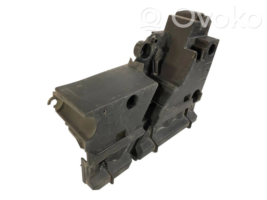 Other type of trunk decorative trim part