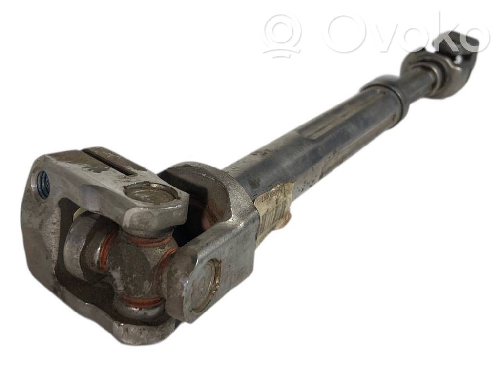 Stūresrata ass krustsavienojums