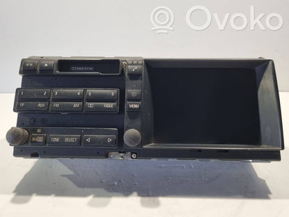 Radio / CD/DVD atskaņotājs / navigācija