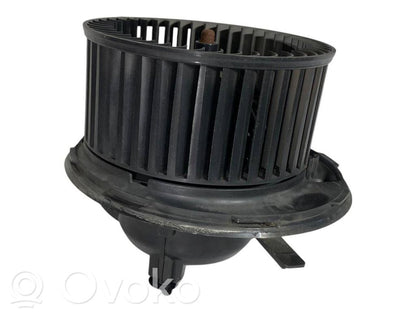 Mazā radiatora ventilators
