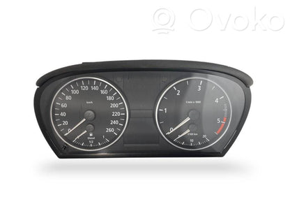 Spidometrs (instrumentu panelī)