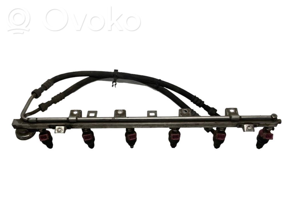 Degvielas maģistrālā caurule