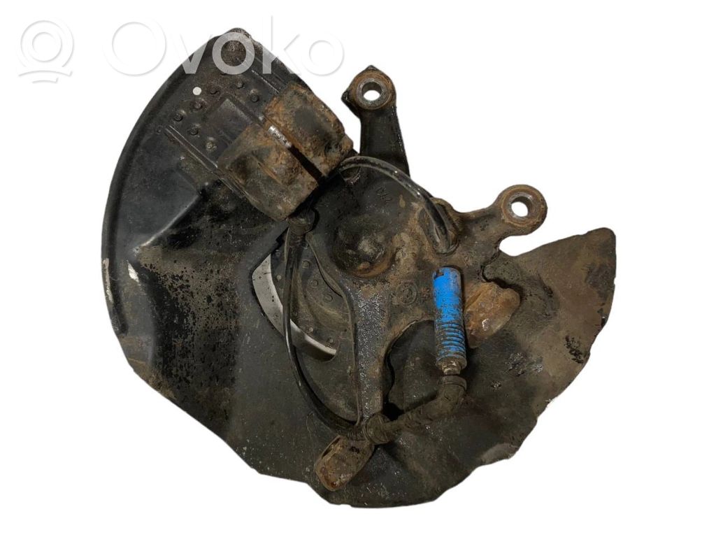 Priekšējā riteņa rumbas vārpstas šarnīrs (stupica, capfa)