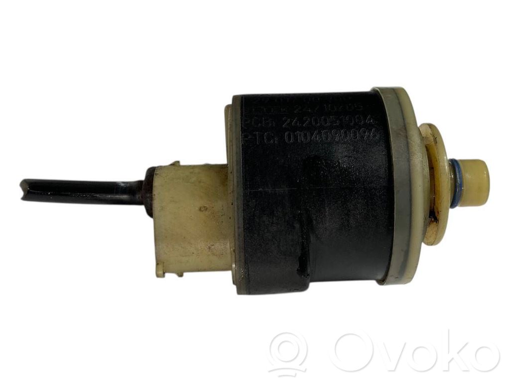 Degvielas filtra sildītājs