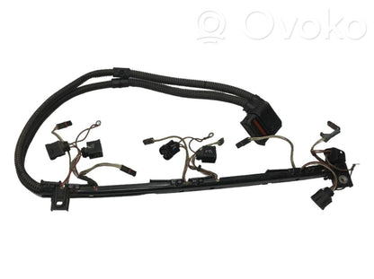 Fuel injector wires