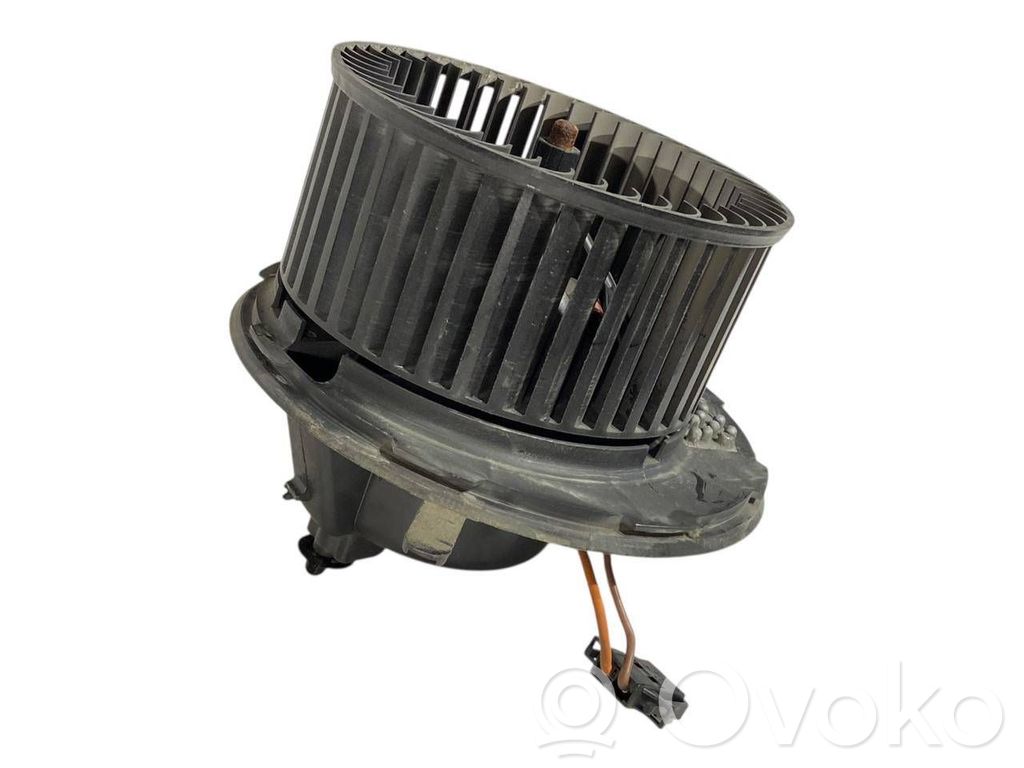 Mazā radiatora ventilators