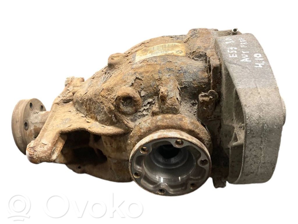 Aizmugurējais reduktors