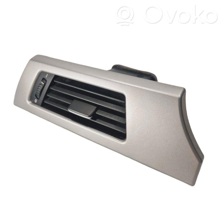 Side air grille