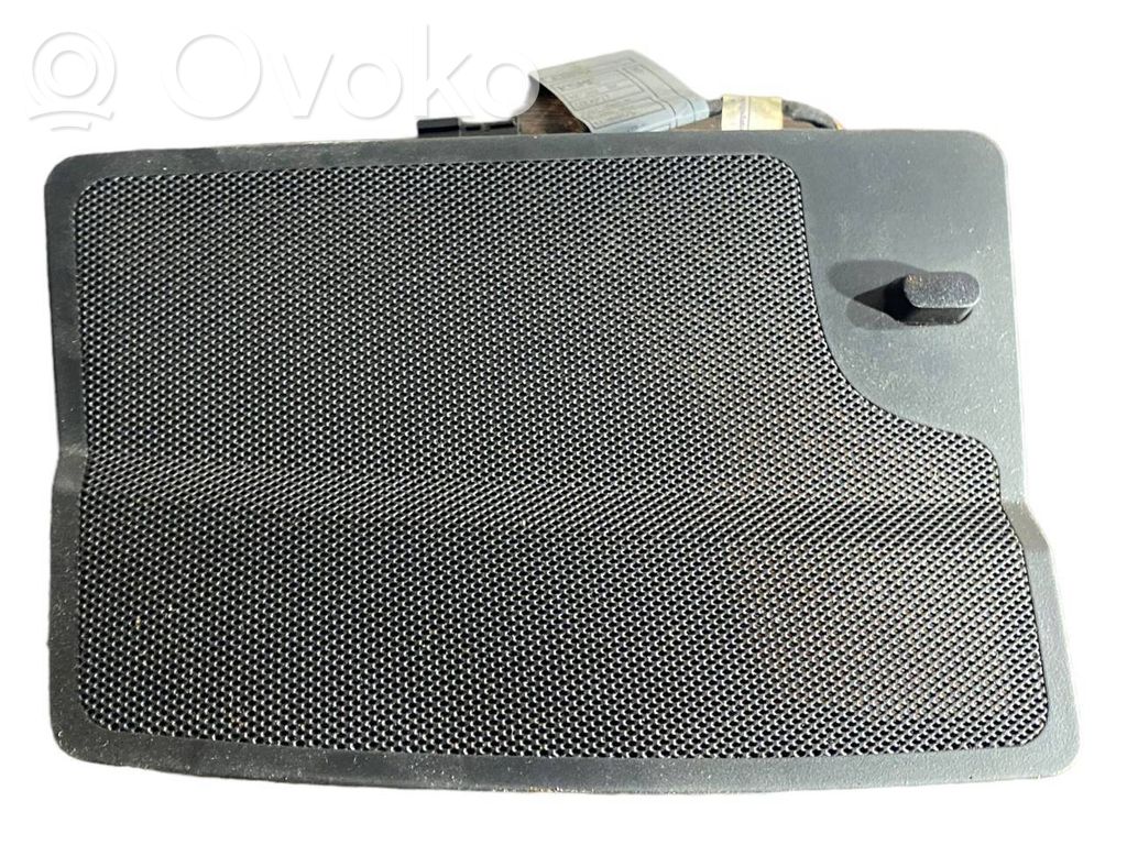 Centrālā skaļruņa dekoratīvā apdare