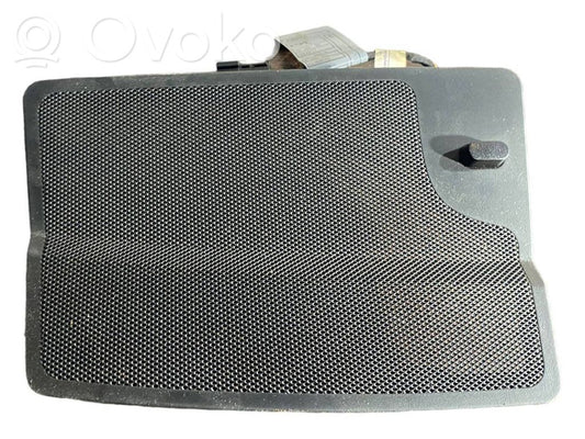 Centrālā skaļruņa dekoratīvā apdare