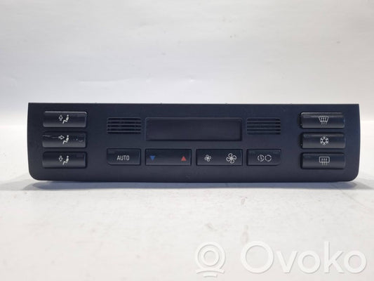 Gaisa kondicioniera / klimata kontroles / salona apsildes vadības bloks (salonā)