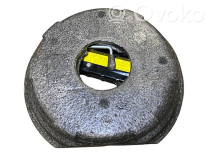 R16 rezerves ritenis