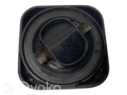 Oil filler cap