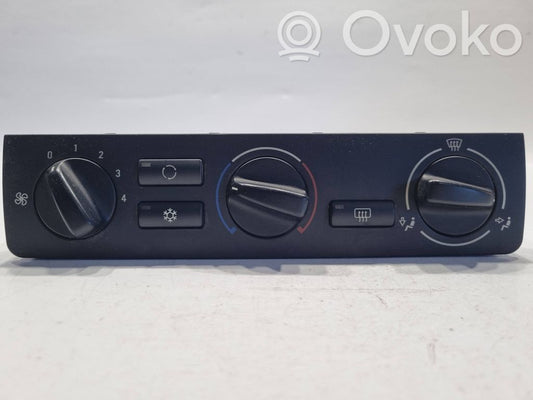 Gaisa kondicioniera / klimata kontroles / salona apsildes vadības bloks (salonā)