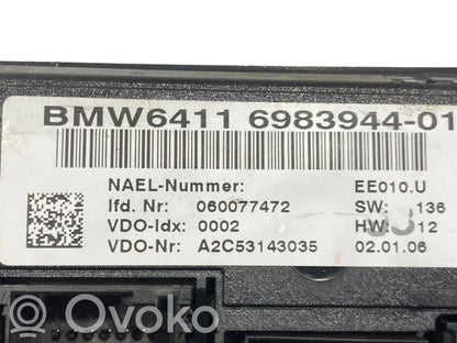 Gaisa kondicioniera / klimata kontroles / salona apsildes vadības bloks (salonā)