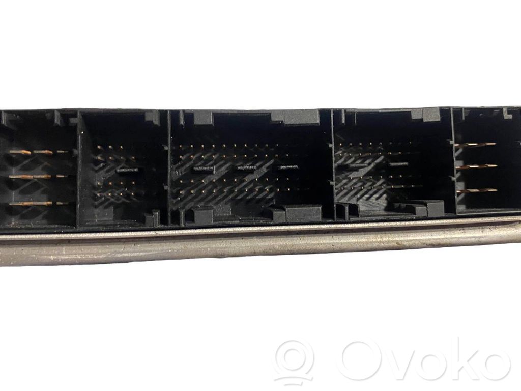 Aizdedzes ECU komplekts