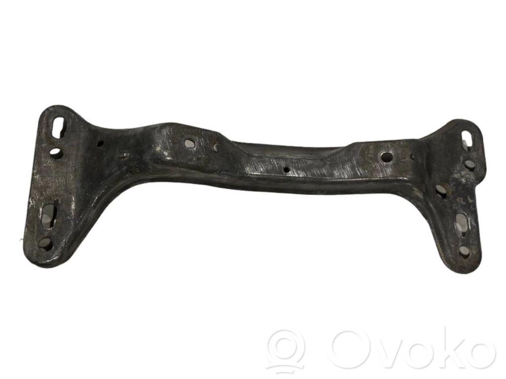 Кронштейн крепления трансмиссии