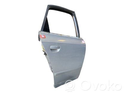 Aizmugurējās durvis