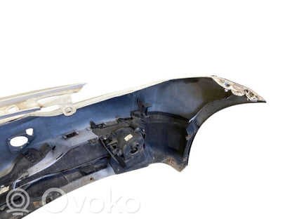 Передний бампер